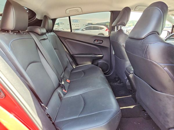 2018 TOYOTA PRIUS