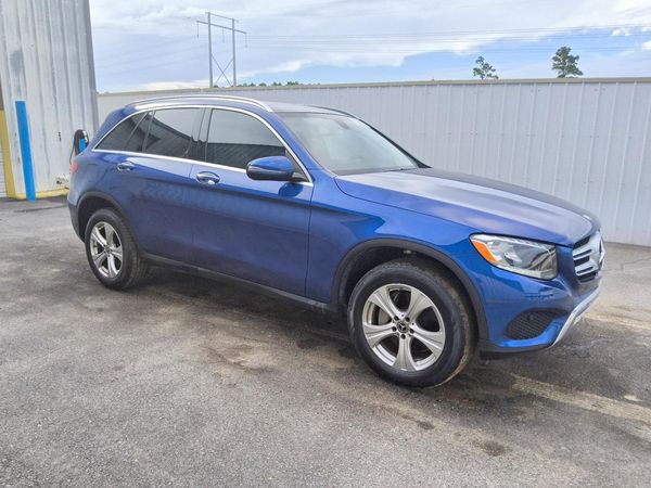 2018 MERCEDES-BENZ GLC GLC 300-4M — Passenger 3/4