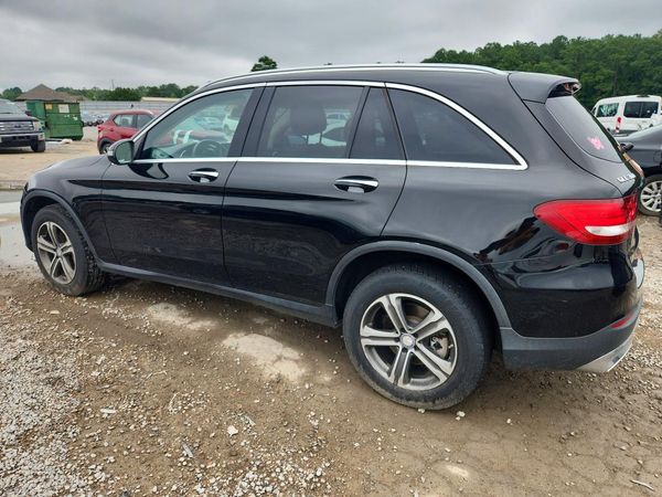 2017 MERCEDES-BENZ GLC GLC300