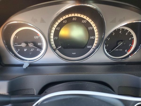 2011 MERCEDES-BENZ C