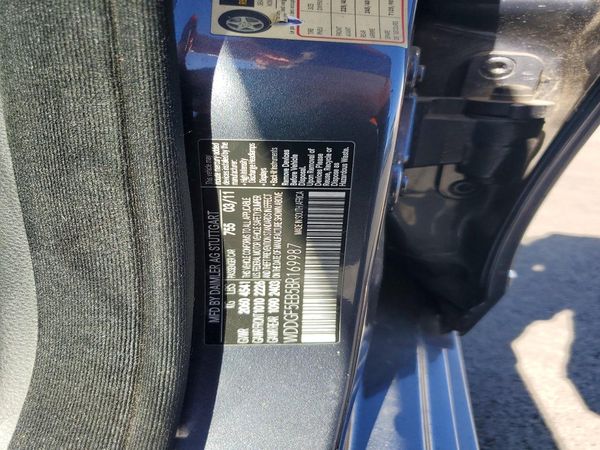 2011 MERCEDES-BENZ C