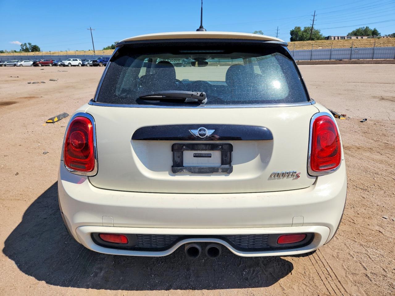 2015 MINI COOPER