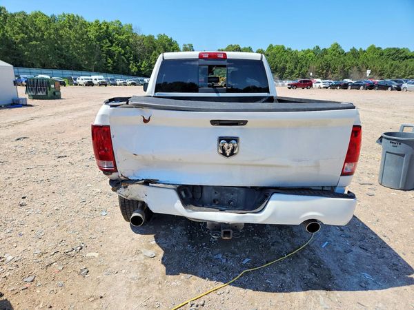 2014 RAM 1500 Sport