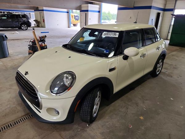 2020 MINI COOPER