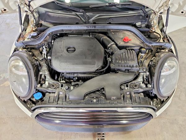 2020 MINI COOPER
