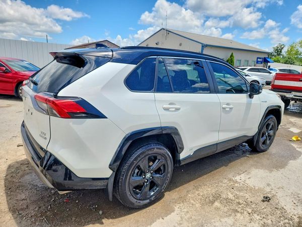 2021 TOYOTA RAV4 XSE HV
