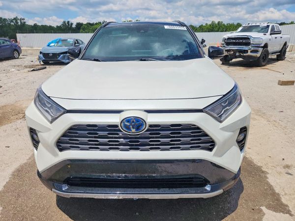 2021 TOYOTA RAV4 XSE HV
