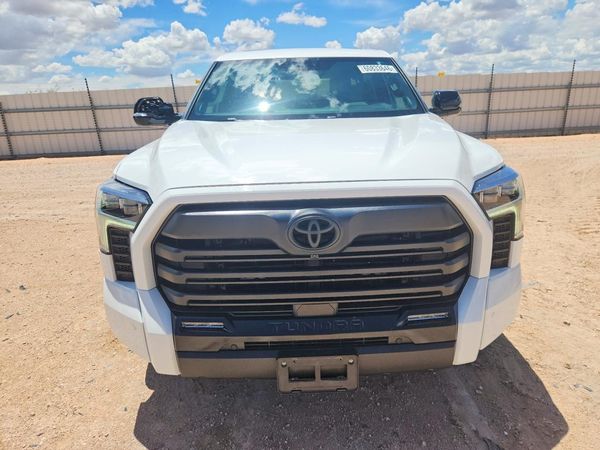 2026 TOYOTA TUNDRA