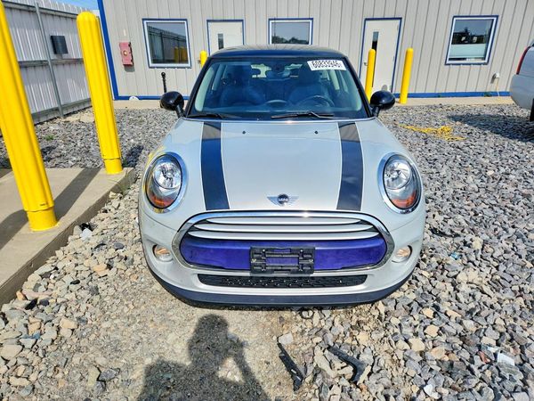 2015 MINI COOPER