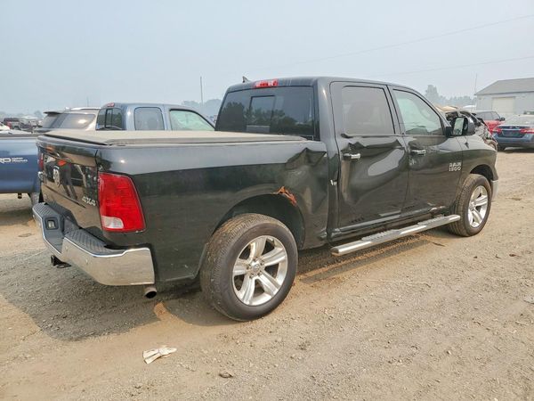 2014 RAM 1500 SLT