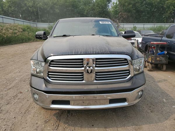 2014 RAM 1500 SLT