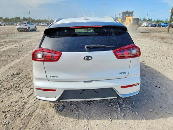 2018 KIA NIRO