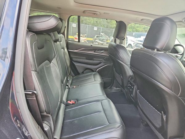 2022 JEEP GRAND CHEROKEE