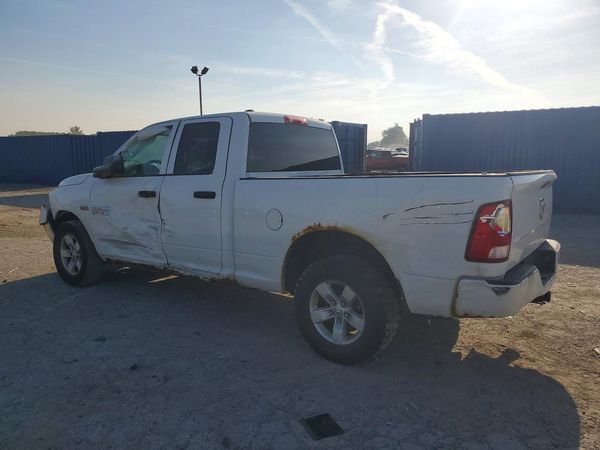 2016 RAM 1500 ST