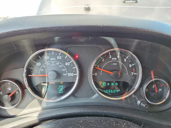 2016 JEEP WRANGLER UNLIMITED SAHARA 4X4