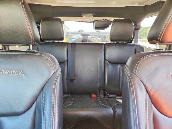 2016 JEEP WRANGLER UNLIMITED SAHARA 4X4