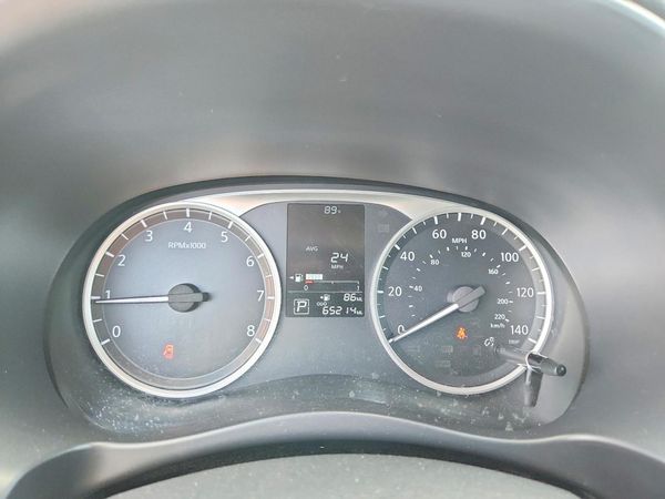 2021 NISSAN KICKS S