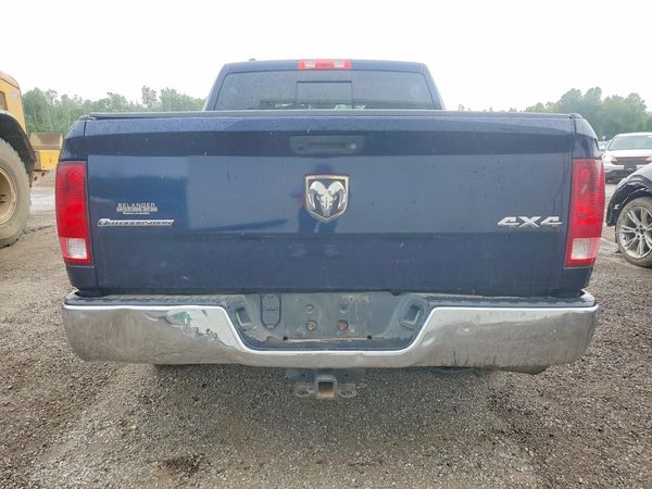 2015 RAM 1500 SLT — DIRR