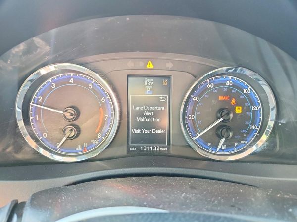 2017 TOYOTA COROLLA
