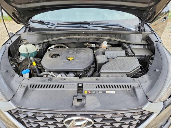 2021 HYUNDAI TUCSON SE