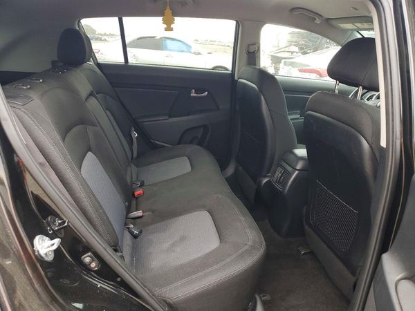 2015 KIA SPORTAGE GL - Middle-low