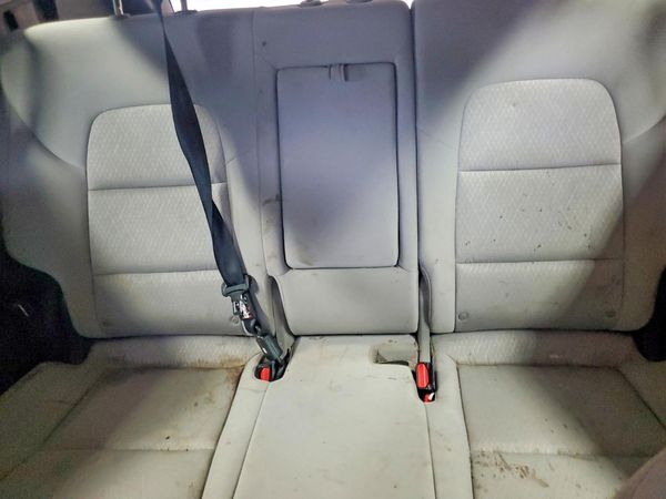 2017 HYUNDAI TUCSON SE (no options)