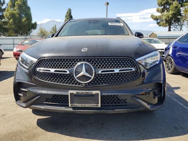 2024 MERCEDES-BENZ GLC