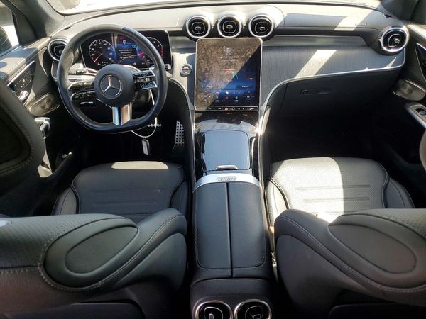 2024 MERCEDES-BENZ GLC
