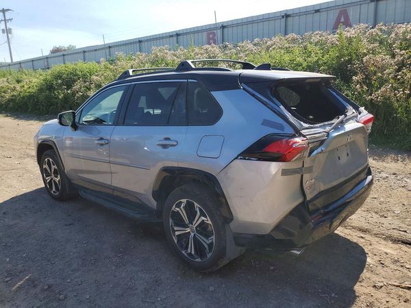 2025 TOYOTA RAV4 XSE Premium