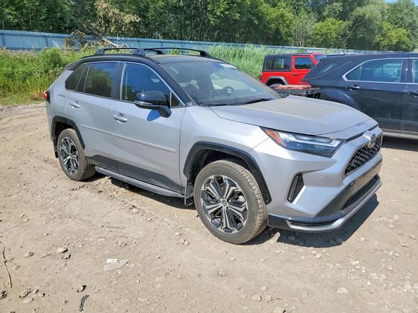 2025 TOYOTA RAV4 XSE Premium