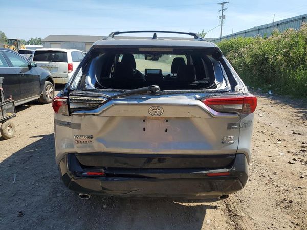 2025 TOYOTA RAV4 XSE Premium