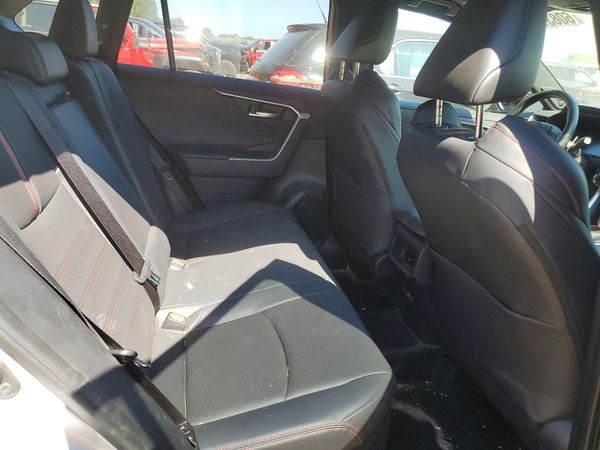 2025 TOYOTA RAV4 XSE Premium