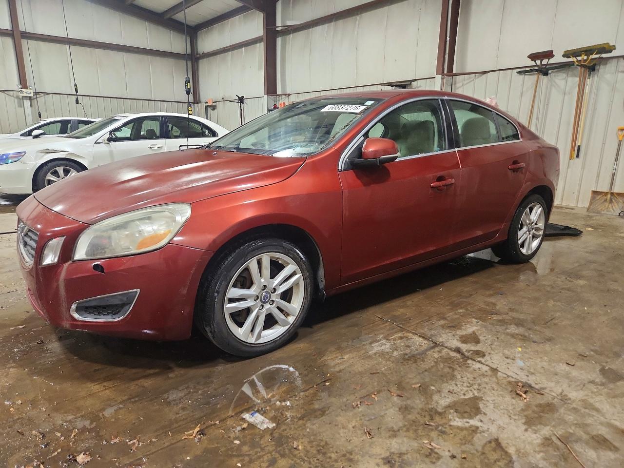 2013 VOLVO S60