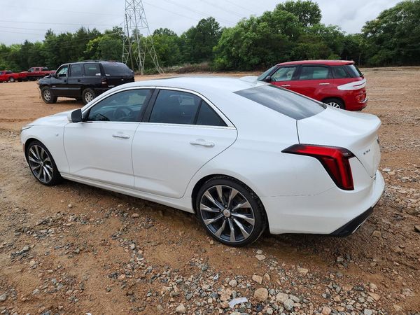2021 CADILLAC CT4 Luxury