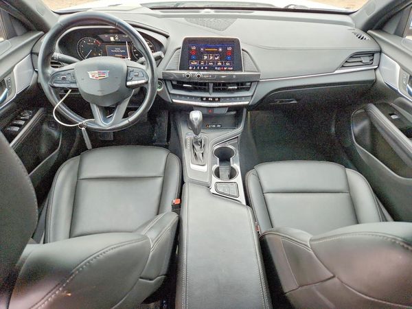 2021 CADILLAC CT4 Luxury