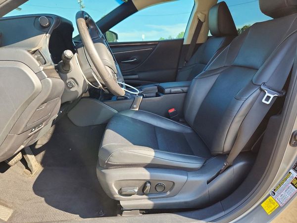 2020 LEXUS ES