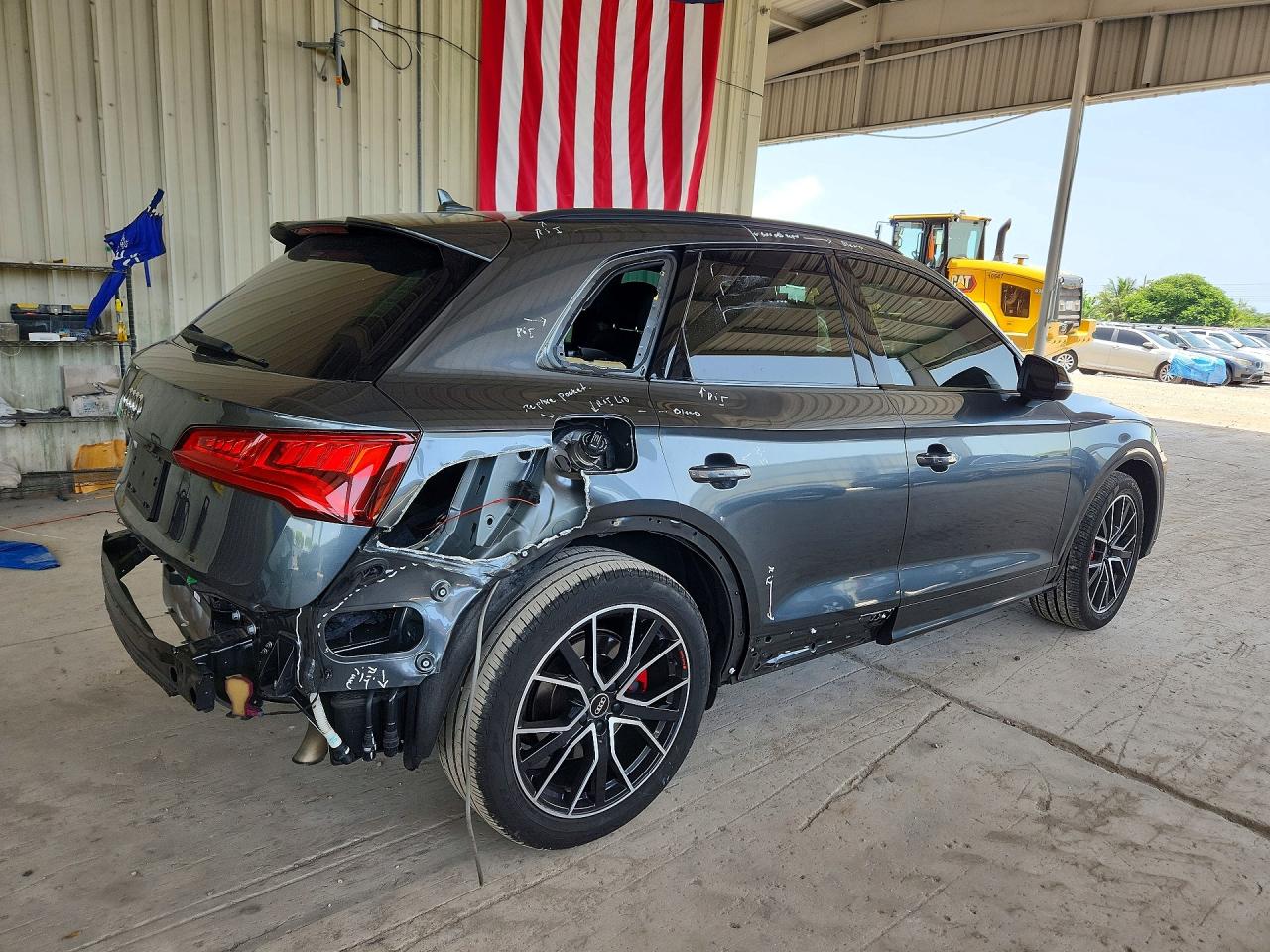 2020 AUDI SQ5 quattro Premium Plus