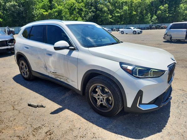2023 BMW X1