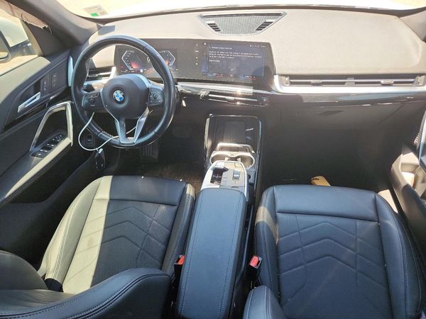 2023 BMW X1