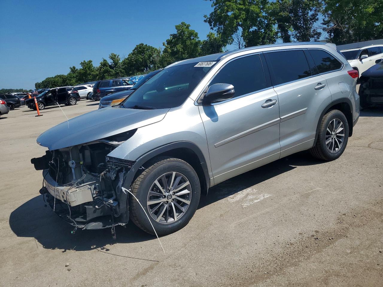 2018 TOYOTA HIGHLANDER