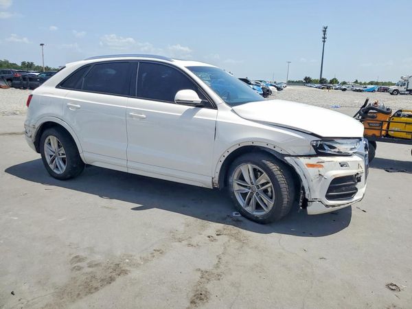 2017 AUDI Q3