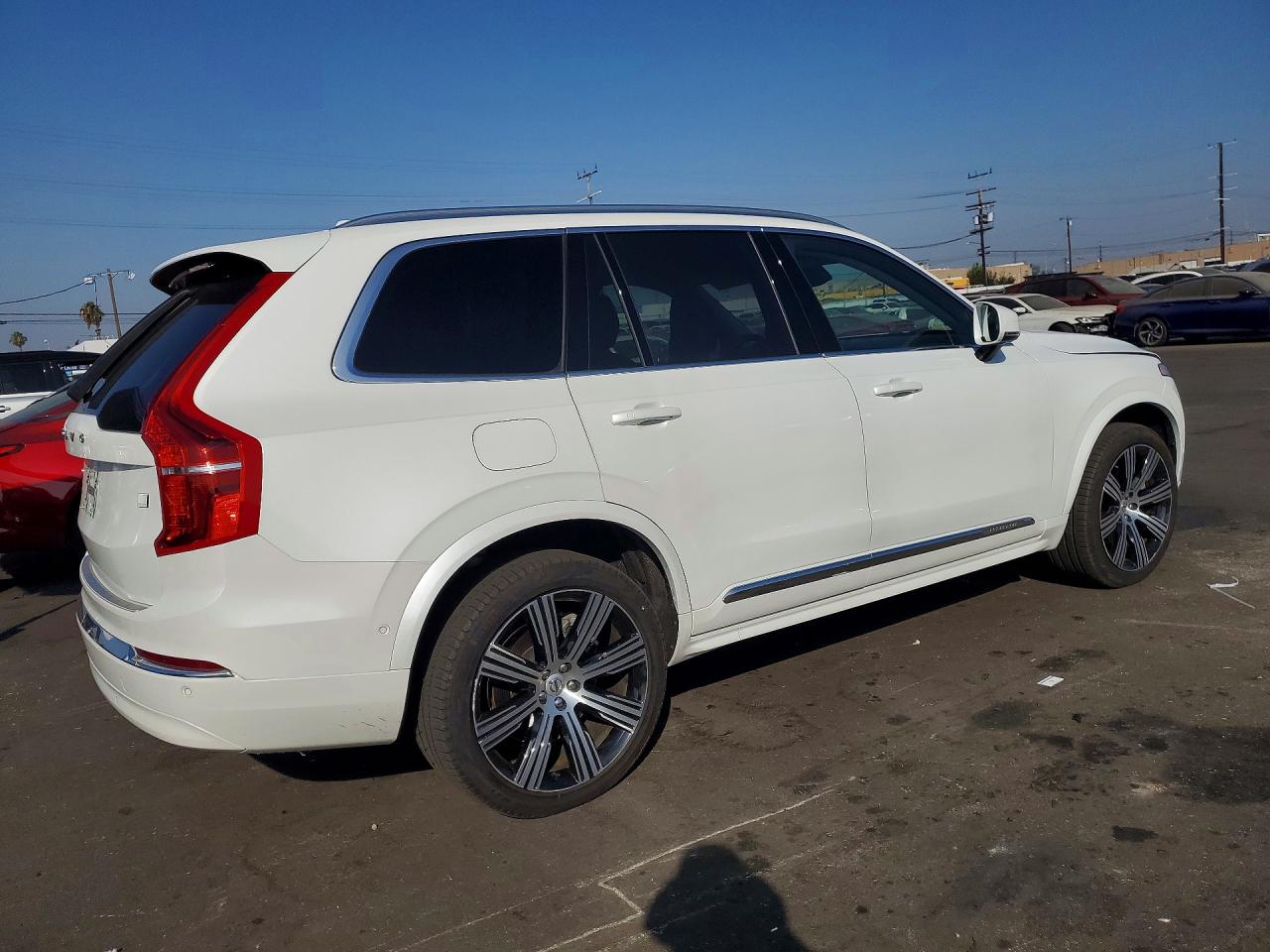 2024 VOLVO XC90 Plus Bright