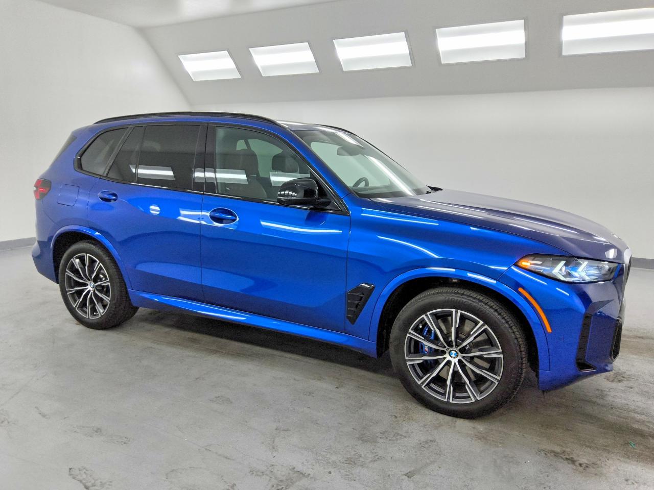 2026 BMW X5 M60i