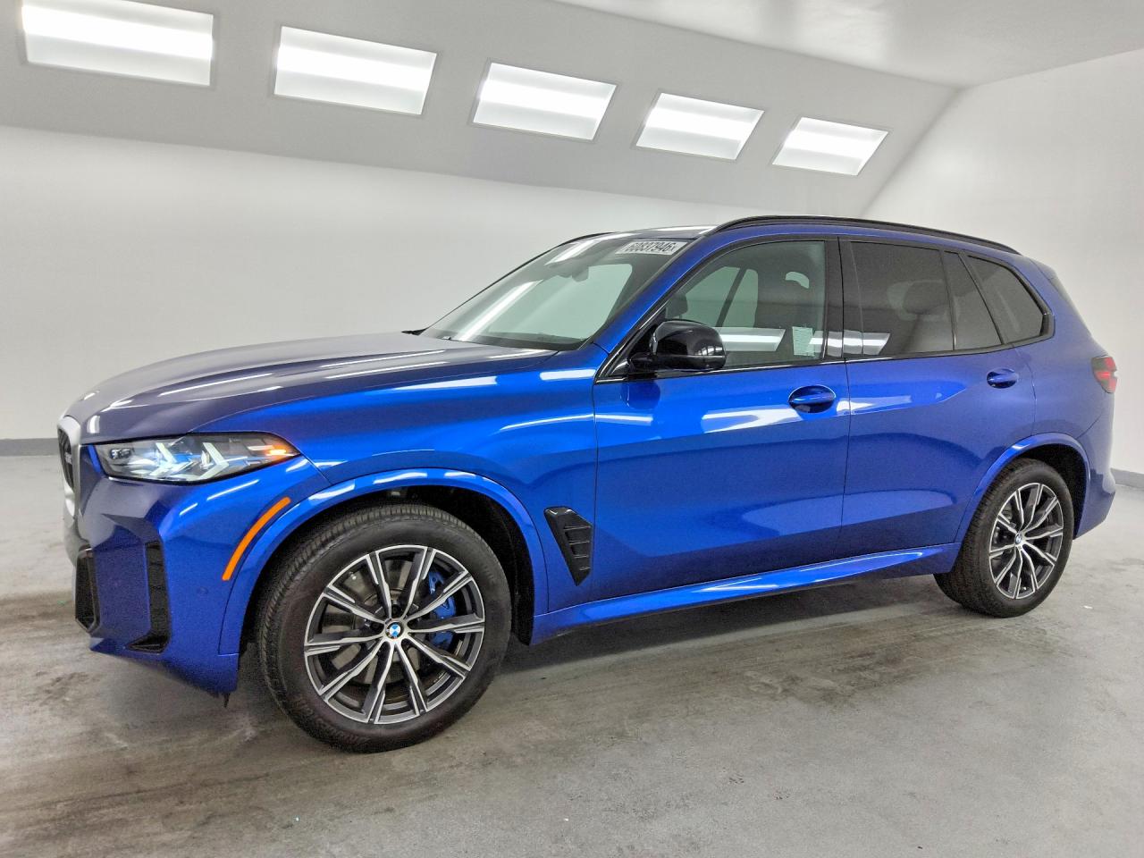 2026 BMW X5 M60i