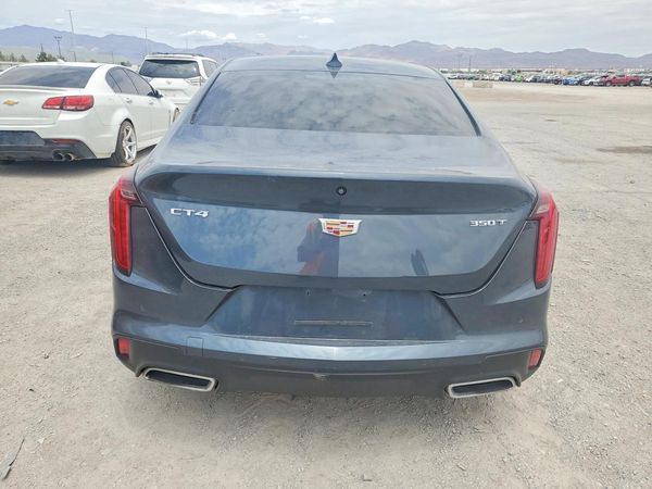 2022 CADILLAC CT4 Luxury
