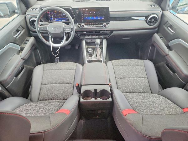 2025 CHEVROLET COLORADO Z71