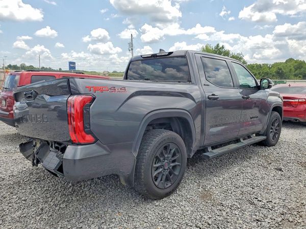 2024 TOYOTA TUNDRA Others