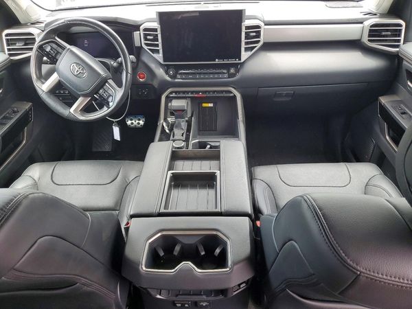 2024 TOYOTA TUNDRA Others