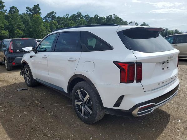 2022 KIA SORENTO