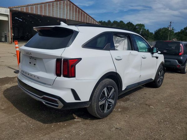 2022 KIA SORENTO